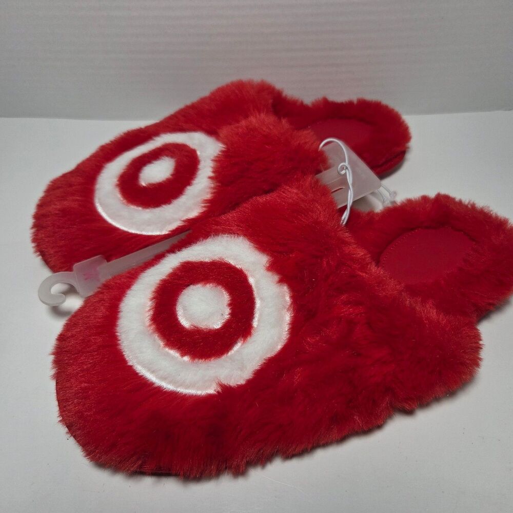 NEW Target Wondershop Bullseye Slippers Red Faux Fur Holiday Plush Slides W 7/8